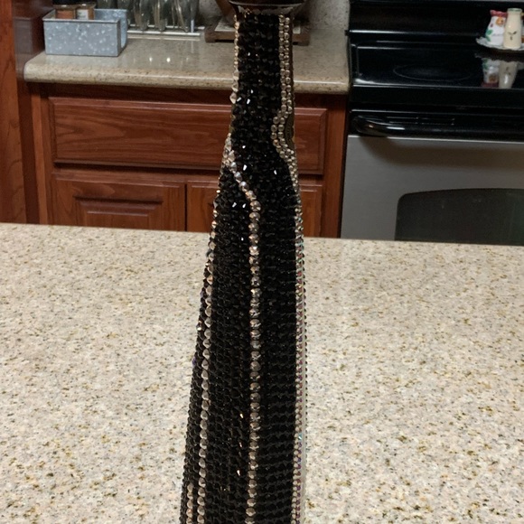 Rare Bejeweled Empty Bottle Tequila Añejo Don Julio 1942 Produccion Limitada - Picture 6 of 9